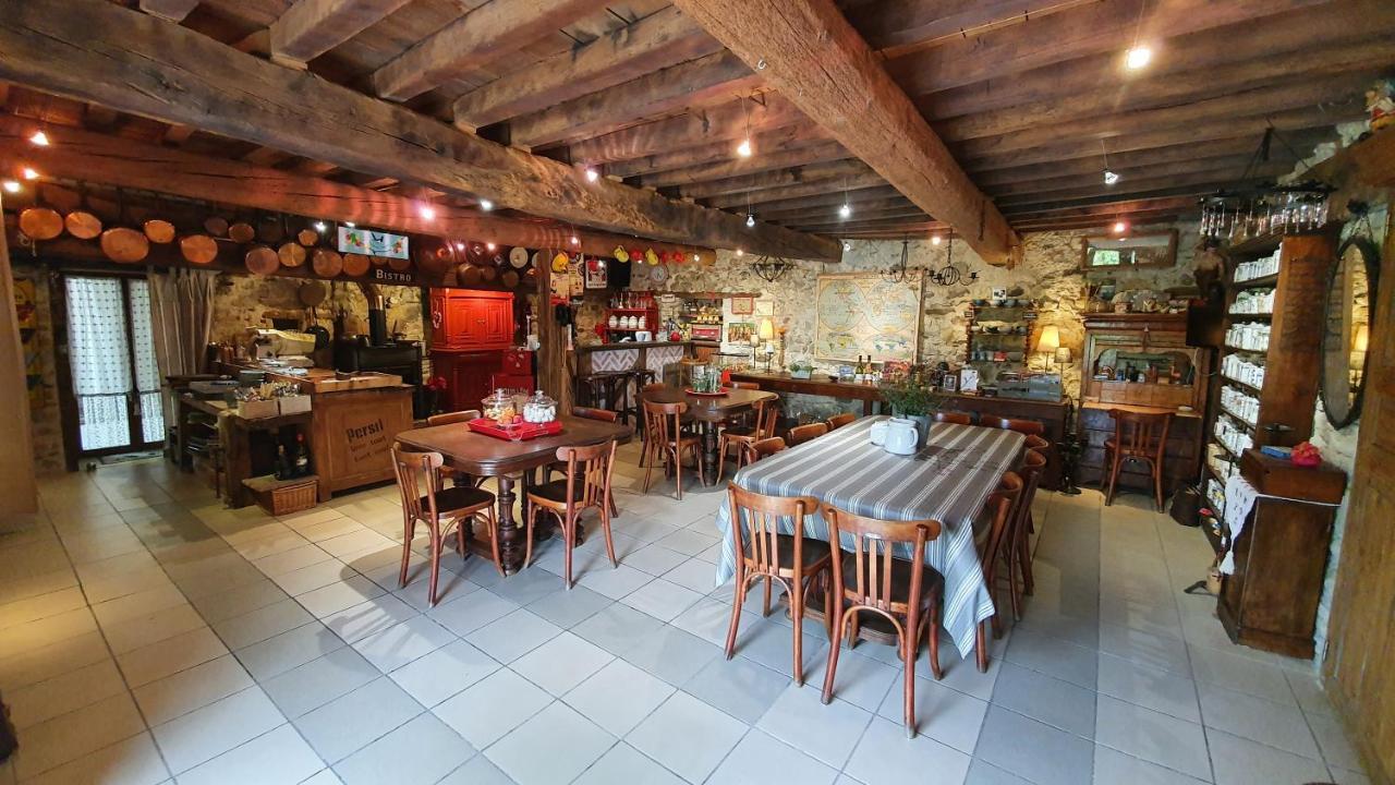 Le Clos Goëlle Moissat Exterior foto